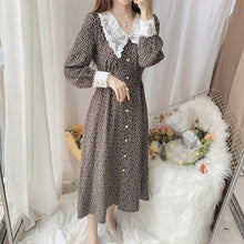 Load image into Gallery viewer, Women&#39;s Long Sleeve Floral Chiffon Dress 2021 Spring Lace Turn Down Single Breasted Casual Party Dresses Female Vestidos