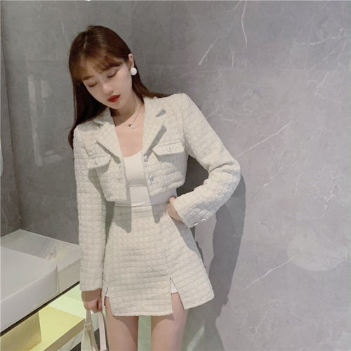 Women's Suits Winter New Fashion White Woolen Short Coat + High Waist A-Line Skirt Two-Piece Sets