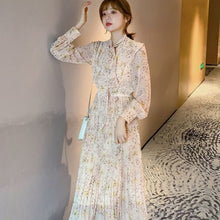 Load image into Gallery viewer, Women&#39;s Summer Pleated Chiffon Silk Waist Long-Sleeved Floral Streamer V-Neck Dress Romantic French