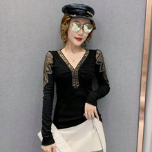 Load image into Gallery viewer, Women&#39;s T-shirts New 2021 Spring Long Sleeve Woman tshirts Fashion Sexy V-neck Hot Drilling Mujer Camisetas