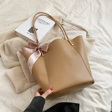 Load image into Gallery viewer, Women&#39;s casual bucket bag Solid leather women&#39;s bag Shoulder bag Fashion shopping bag 2-piece women&#39;s bag