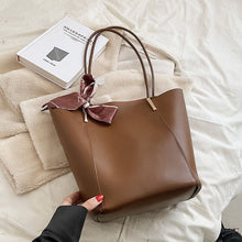 Load image into Gallery viewer, Women&#39;s casual bucket bag Solid leather women&#39;s bag Shoulder bag Fashion shopping bag 2-piece women&#39;s bag