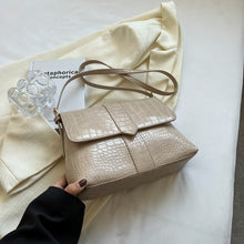 Load image into Gallery viewer, Women&#39;s new style shoulder bag stone grain messenger bag flip type women&#39;s bag zipper women&#39;s bag