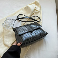 Load image into Gallery viewer, Women&#39;s new style shoulder bag stone grain messenger bag flip type women&#39;s bag zipper women&#39;s bag