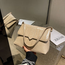 Load image into Gallery viewer, Women&#39;s new style shoulder bag stone grain messenger bag flip type women&#39;s bag zipper women&#39;s bag