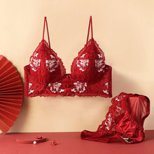Load image into Gallery viewer, women underwear lace lingerie set sexy hot embroidery bralette push up bra and panty sets comfortable exotic intimates Lingerie